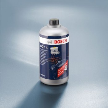 Спирачна течност BOSCH DOT4 1 литър 
